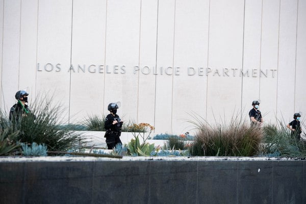 Report: All-civilian discipline panels are more lenient with LAPD officers   By: