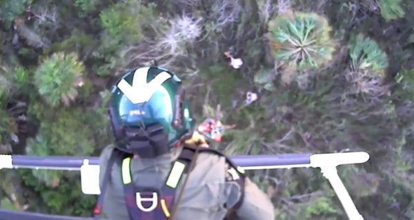 Video: Responders save lost 90-year-old in Fla. swamp aerial rescue   By: