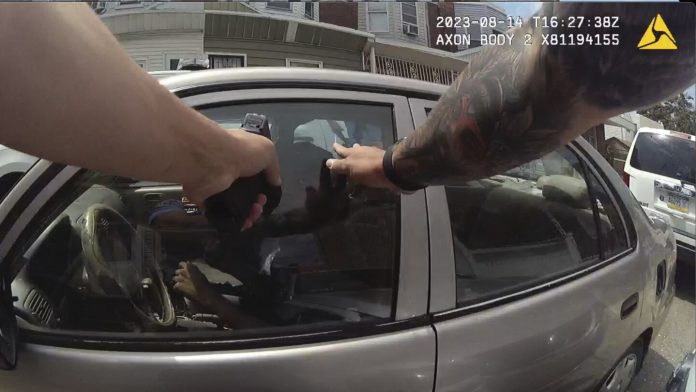 'I didn't want to get shot in the face.' Ex-Philadelphia PD officer Mark Dial takes stand at murder trial