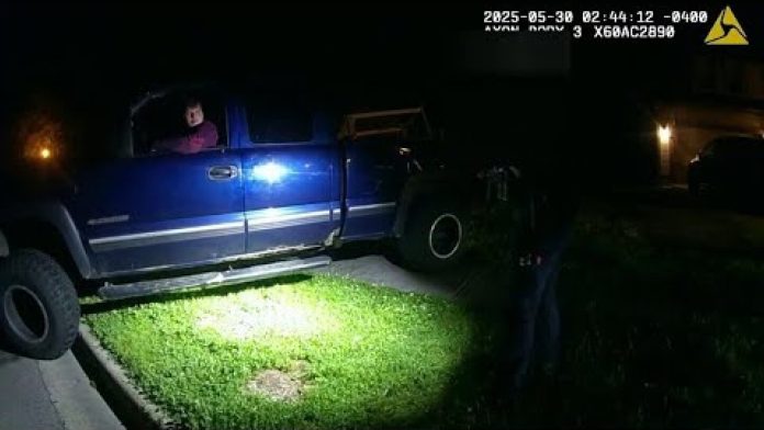 Video: Man fires shots at Ohio officers, flees in vehicle before OIS