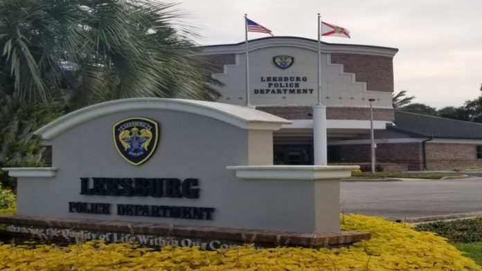 Fla. police: Dad turns in son after learning he’s wanted in fatal shooting
