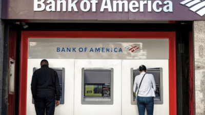 Trump Signs Executive Order to End ‘Woke Banking’
