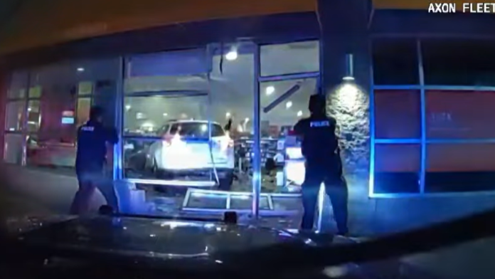 Suspected DUI driver crashes into beauty store while fleeing Mich. police