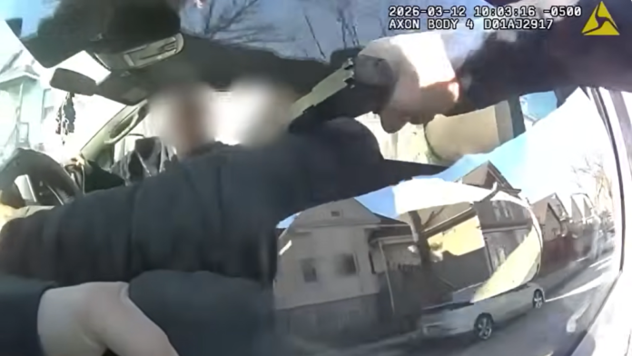 BWC: Wis. officer fatally shoots suspect while clinging to fleeing tow truck