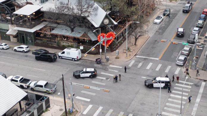 Shots Fired podcast breaks down Austin mass shooting from a cop’s perspective