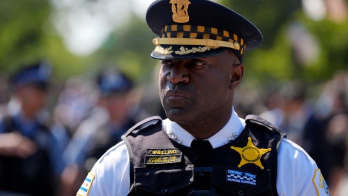 Chicago superintendent announces retirement after 3 years leading PD